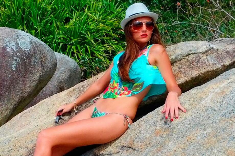 Catarina Migliorini tiene 21 años y está subastando nuevamente su virginidad.