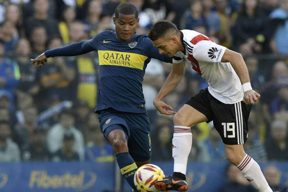 Boca y River afrontarán la primera final de la Copa Libertadores este sábado en la Bombonera. / AFP