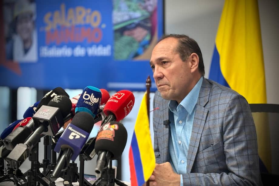 Ministro de Trabajo, Antonio Sanguino.