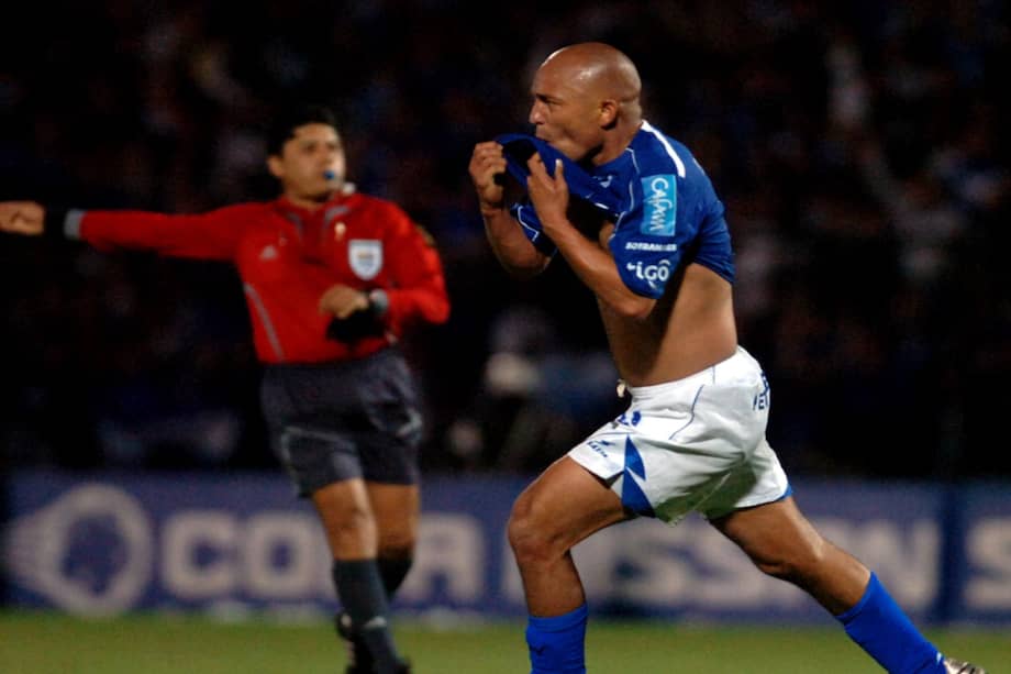 Ricardo Ciciliano fue el goleador de la Copa Sudamericana 2007 al anotar seis tantos con Millonarios.