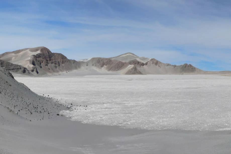 Vista de la caldera del volcán Cerro Blanco en Argentina. / José Luis Fernández Turiel