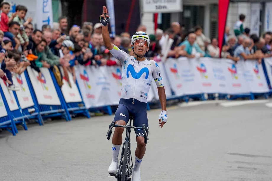 Cinco ciclistas colombianos aparecen en una lista preliminar para disputar la última gran vuelta de la temporada, que también marcaría el regreso de Tadej Pogacar a la carrera española tras siete años de ausencia.