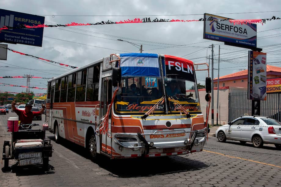 Las autoridades del Ministerio de Salud reportaron hasta el pasado martes 3.147 casos positivos de covid-19 y 99 muertos, aunque el no gubernamental Observatorio Ciudadano contabiliza 7.893 casos sospechosos y 2.225 muertes
