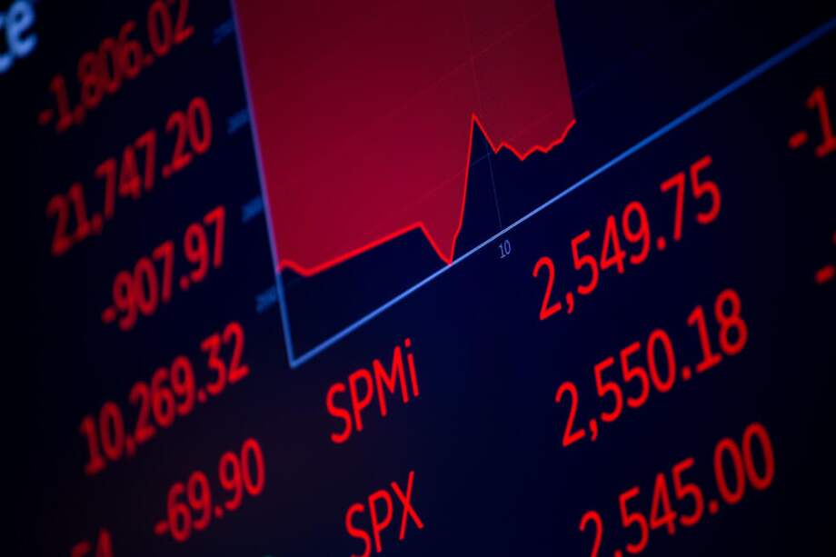 Este cierre temporal no afectará los intercambios, que continuarán online como ocurre con la mayoría de las demás plazas bursátiles como el Nasdaq. / Bloomberg