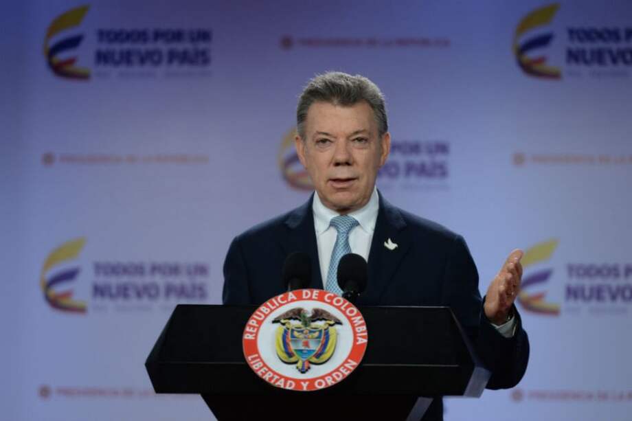 El mandatario consideró que el aumento de salario, un 2 % más de lo que al inicio planteó el Ejecutivo, "representa un gran esfuerzo del Gobierno". /Presidencia