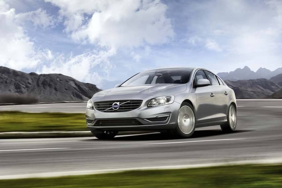 Volvo S6, con una cara renovada
