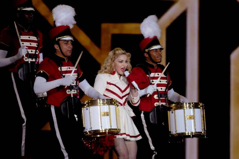 Madonna durante el "MDNA Tour" que ofreció en Medellín.