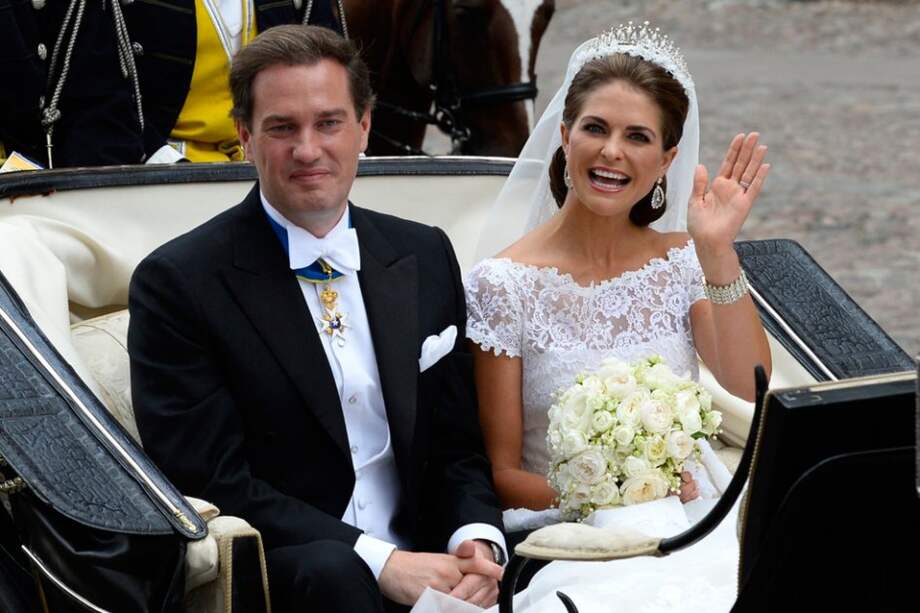 La princesa Magdalena, hija menor del rey de Suecia, se casó el sábado con el financiero británico-estadounidense Christopher O'Neill. / AFP