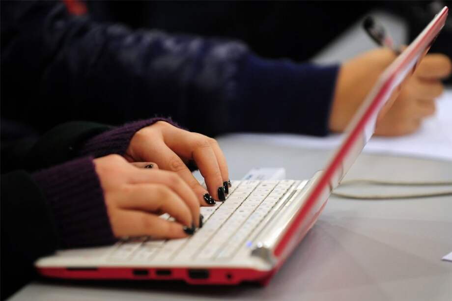 América Latina alcanza el índice más bajo de instalación de software pirata de los 10 últimos años