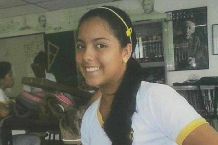 Más de 300 personas marcharon para rechazar asesinato de estudiante en Cali