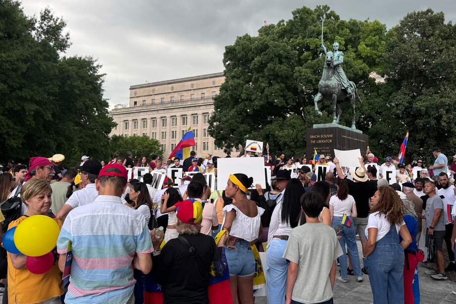 Ciudadanos venezolanos que residen en Estados Unidos serán beneficiados con la extensión del TPS. EFE/ Octavio Guzmán