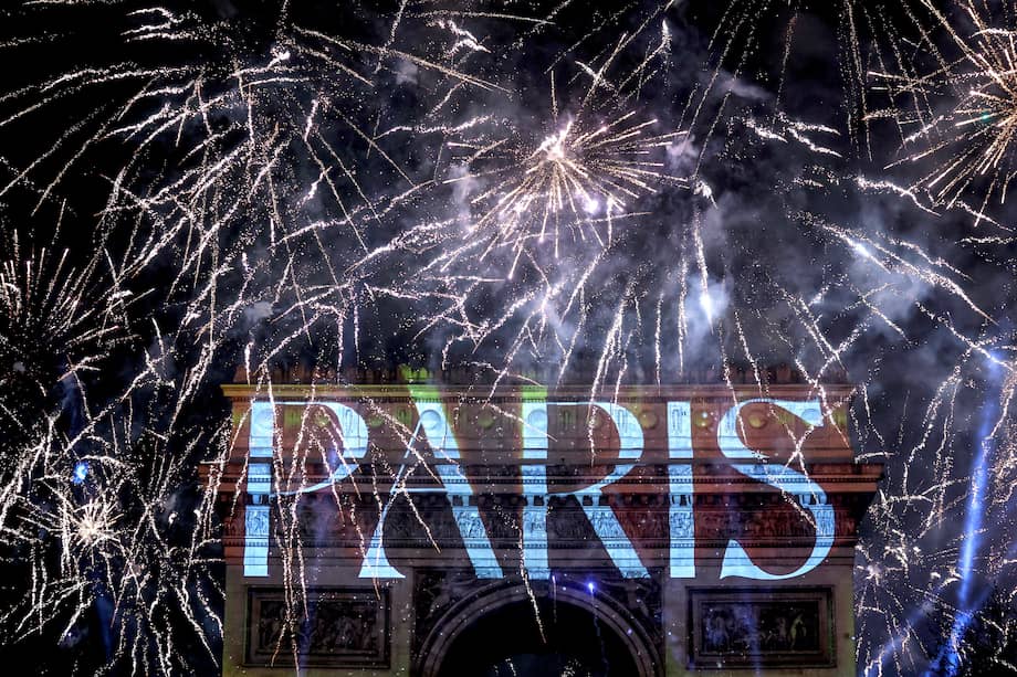 En Francia, París canceló su tradicional concierto de Año Nuevo en los Campos Elíseos, uno de los eventos más concurridos de Europa.