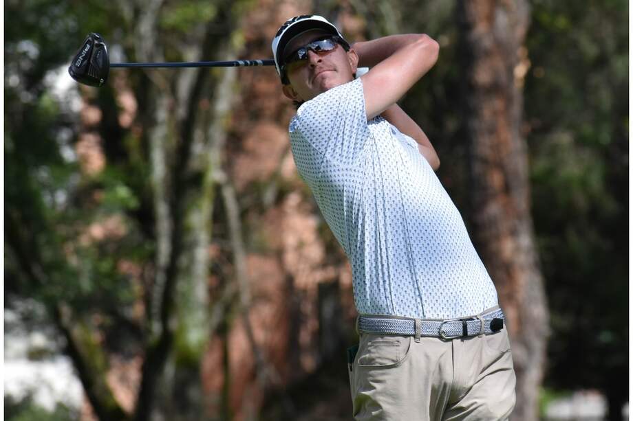 El antioqueño Nicolás Echavarría, en la tercera ronda del Astara Golf Championship, en el Country Club de Bogotá.