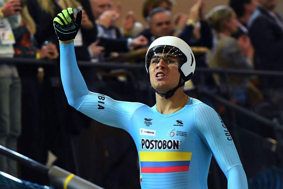 Puerta celebró a rabiar en el velódromo de la ciudad holandesa. / AFP