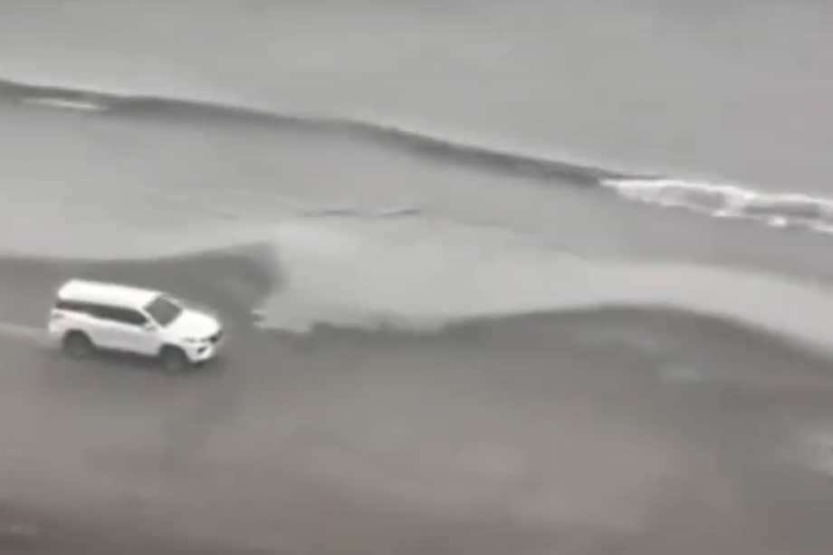 El alcalde de Santa Marta indicó que el carro fue inmovilizado.