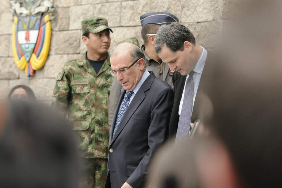 El vocero del Gobierno, Humberto de la Calle y el comisionado de paz, Sergio Jaramillo. / Gabriel Aponte