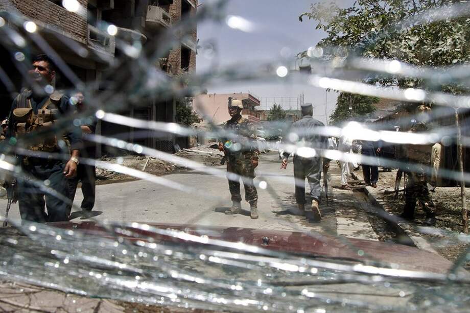 El Gobierno afgano y los talibanes iniciaron en Pakistán, el pasado día 8 de julio, una ronda de conversaciones para alcanzar la paz en el país, donde la espiral de violencia nunca ha cesado. / EFE