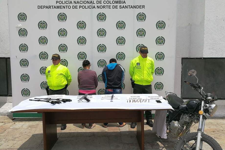 Mariela Sarabia junto con su hija en la casa donde están viviendo en Ocaña/ Nelson Sierra.