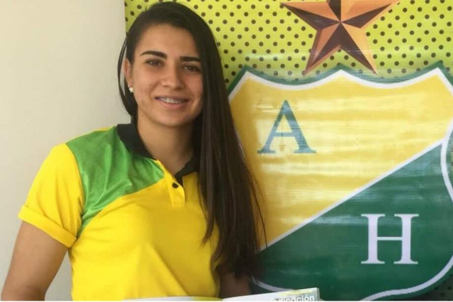 Daniela Solera, arquera del Atlético Huila. / @AHuilaFemenino