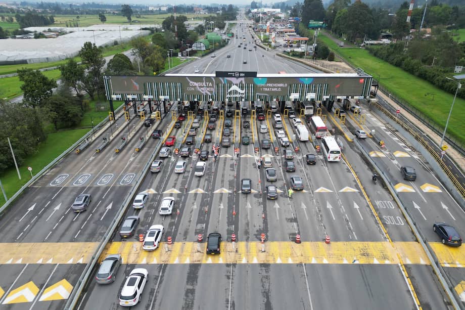 Según explicó, la iniciativa ya cuenta con licencia ambiental aprobada por la ANLA, estudios y diseños avalados, cierre financiero y avances en la gestión predial para las primeras unidades funcionales. Además, el cronograma de obra no presenta objeciones por parte de la ANI.