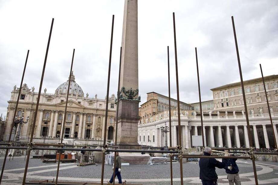 El Vaticano tuvo que sacudir su propio banco y expulsar a potenciales lavadores de dinero. / EFE