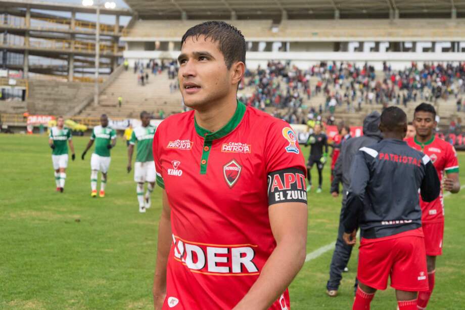 Larry Vásquez jugó de 2013 a 2017 en Patriotas, antes de jugar en el Tigres de México. / @patriotasboySA