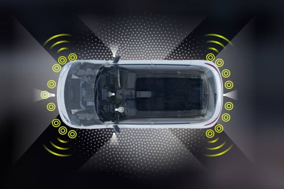 Actualmente estas tecnologías suelen encontrarse con mayor frecuencia en vehículos de gamas medias altas y altas, mientras que muchos modelos de entrada todavía llegan sin este equipamiento.