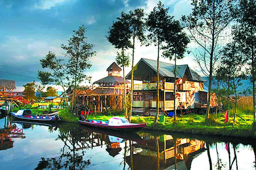 El embarcadero de El Encano, conocido como El Puerto, se asemeja a una pequeña Venecia. /Cortesía
