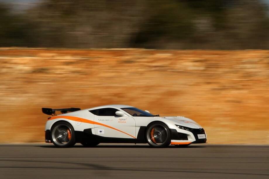 El carro de carreras eléctrico Volar-e