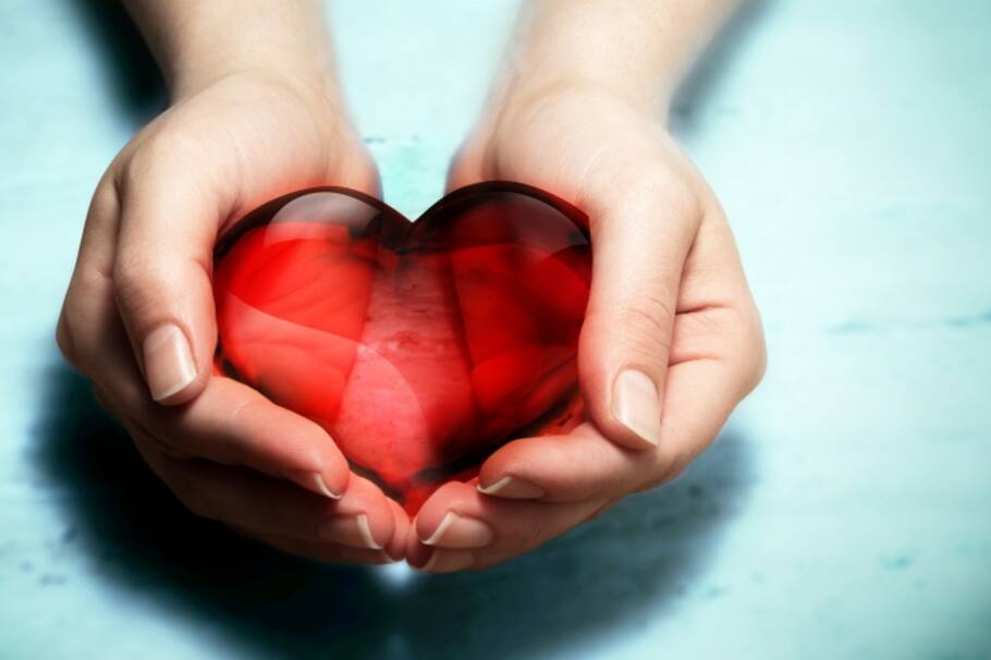 Por cada mujer que muere de cáncer de seno, 20 mueren de un infarto