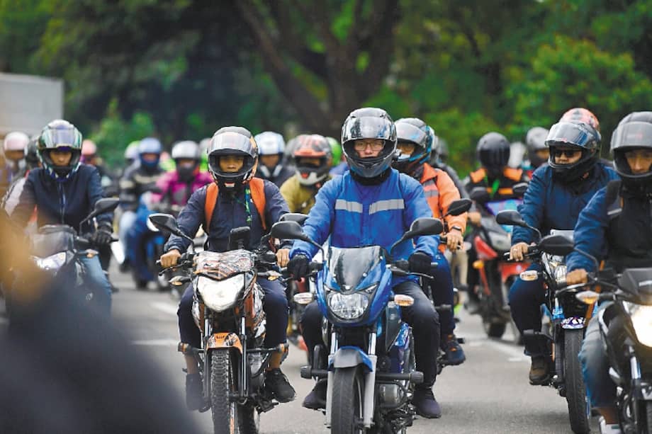 A 31 de octubre, Fasecolda registra 4,6 millones de motocicletas aseguradas con SOAT en el país y estima una evasión del 59,4 % en este tipo de vehículos. Imagen de referencia. / Gustavo Torrijos