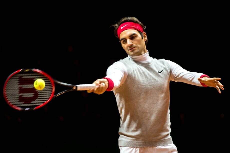 Roger Federer hace parte de la segunda práctica previo a la final de la Copa Davis. Foto: AFP