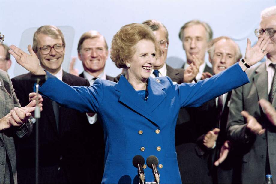 La primera ministra británica, Margaret Thatcher, al final de una conferencia del Partido Conservador en Blackpool, Reino Unido. / AFP