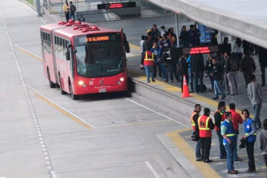 Comenzó a funcionar nueva ruta alimentadora de Transmilenio en la calle 26
