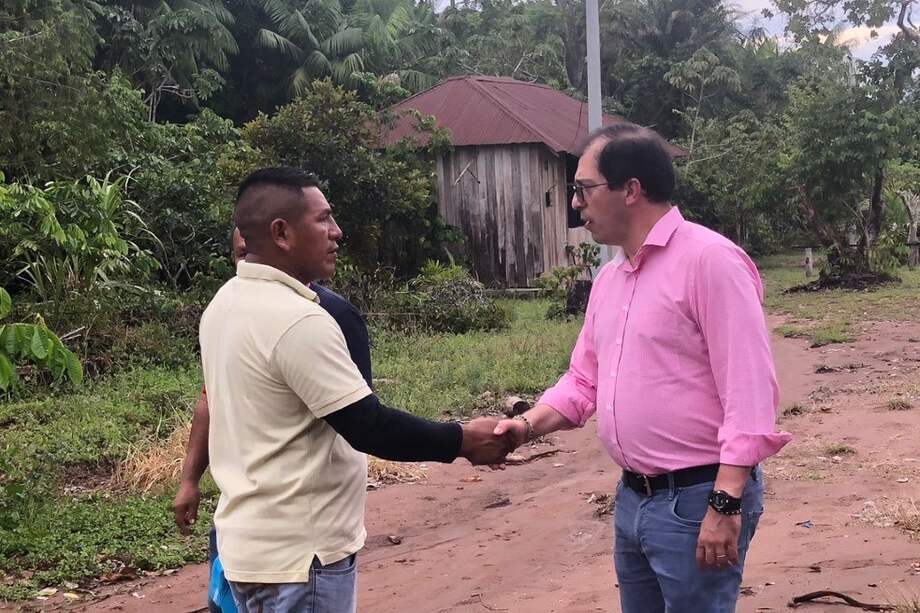 Barbosa argumentó que las comisiones se realizaron en su tarea “de conocer de cerca” la situación de derechos humanos y promover su garantía “en un acercamiento a los territorios”. Aquí en Guainía.