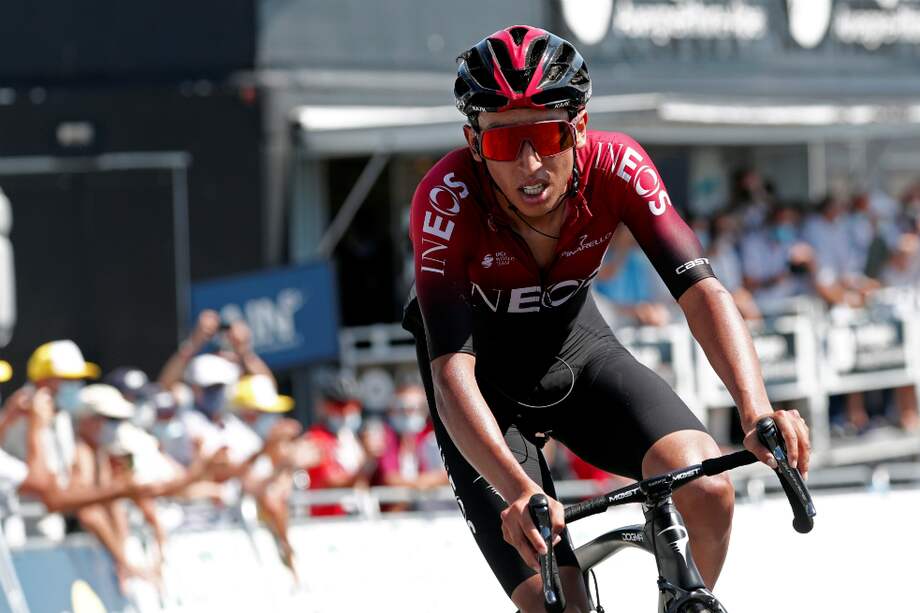 Egan Bernal, pedalista colombiano del Ineos y actual campeón del Tour de Francia.
