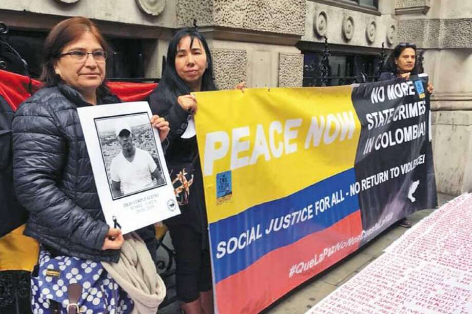 Al presidenteIván Duque, de visita en Londres, lo recibieron con movilizaciones a favor de la paz. / Ulyses Maldonado