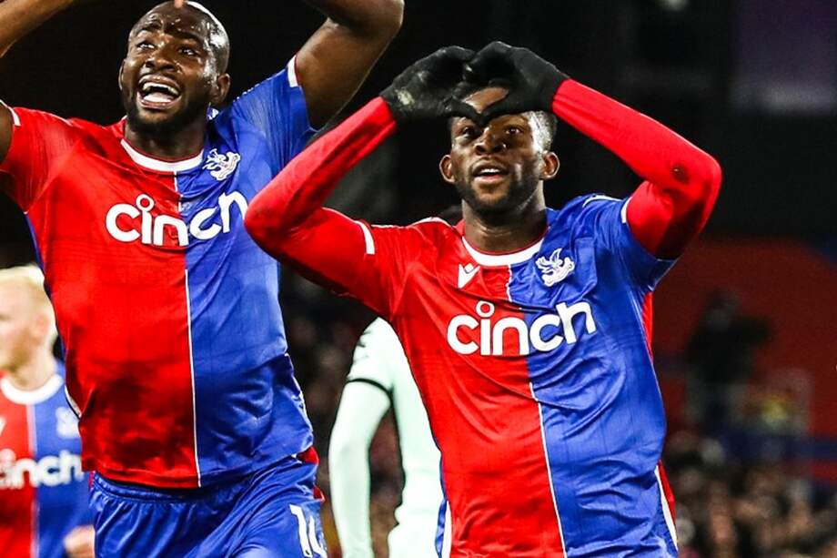 El colombiano Jefferson Lerma (der.) fue el autor del gol en el empate entre el Crystal Palace y Chelsea.