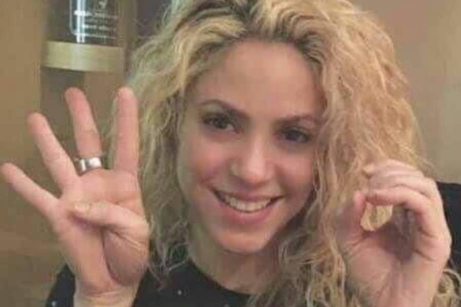 La foto, en la que la cantante colombiana celebraba sub 40 años de vida, fue tomada hace seis años.