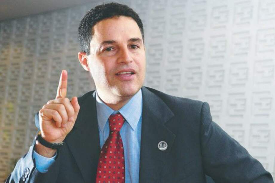 El río Medellín sí tendrá alumbrado navideño: Aníbal Gaviria