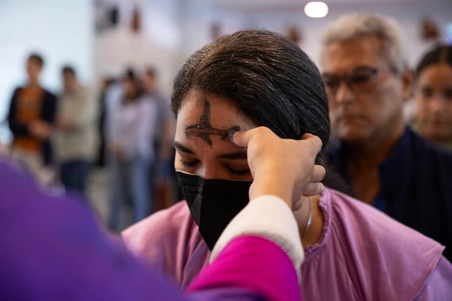 El Miércoles de Ceniza y la Semana Santa no tienen una fecha fija porque dependen del Domingo de Resurrección, que se calcula según el calendario lunar.