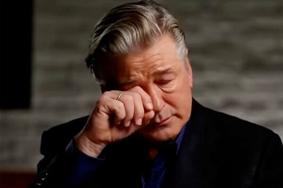 Video: la reacción del actor Alec Baldwin al enterarse de la muerte de directora