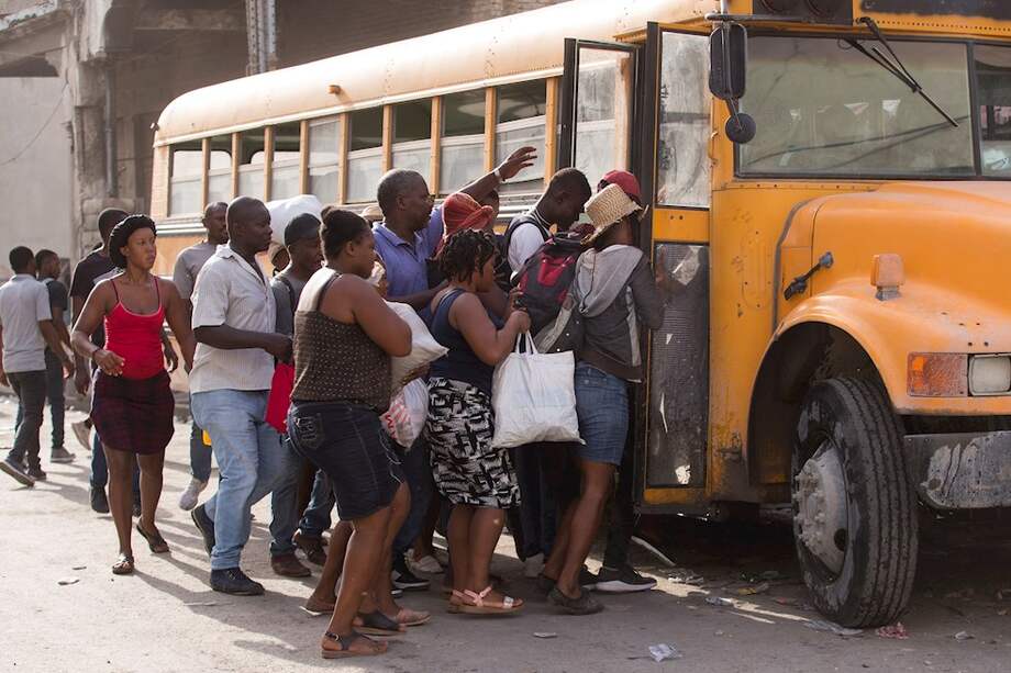 La escasez y la pobreza están a la orden del día en Haití: la gente sobrevive con US$2 al día.