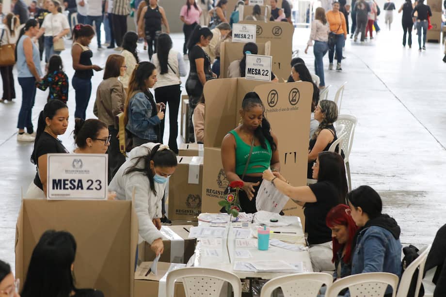 "Las permanentes dudas sin fundamento, expresadas por nuestro gobernante, pueden ser detonante y causantes de un conflicto de proporciones no estimadas": Octavio Valcárcel Botero.