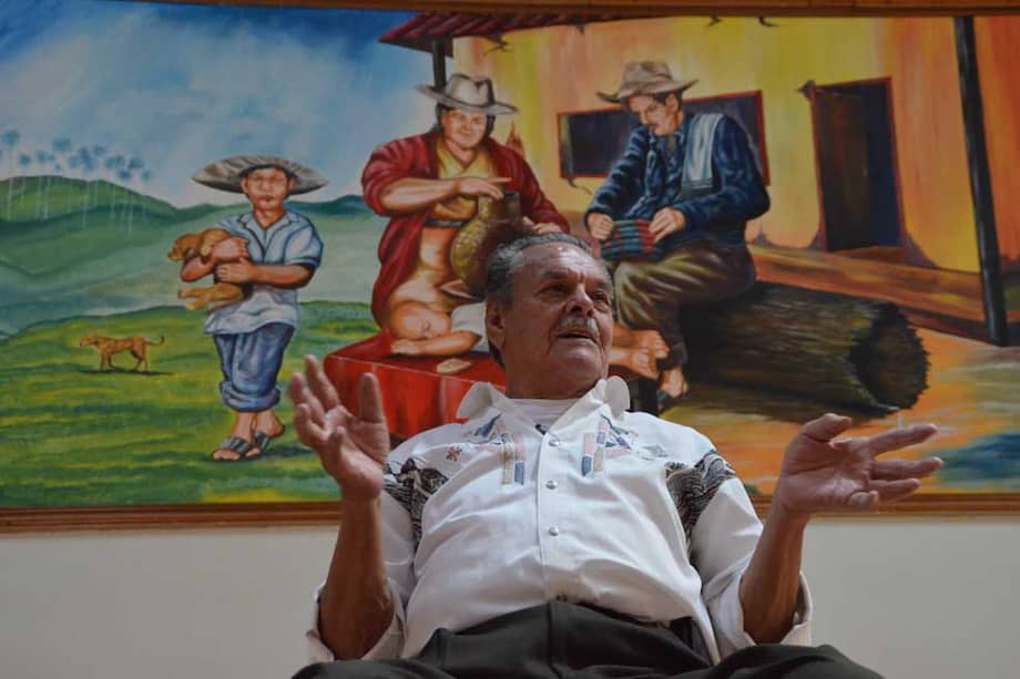 Jorge Arenas Marín en su casa en el departamento del Quindío. /Laura Castaño Giraldo, Paola González Lozada