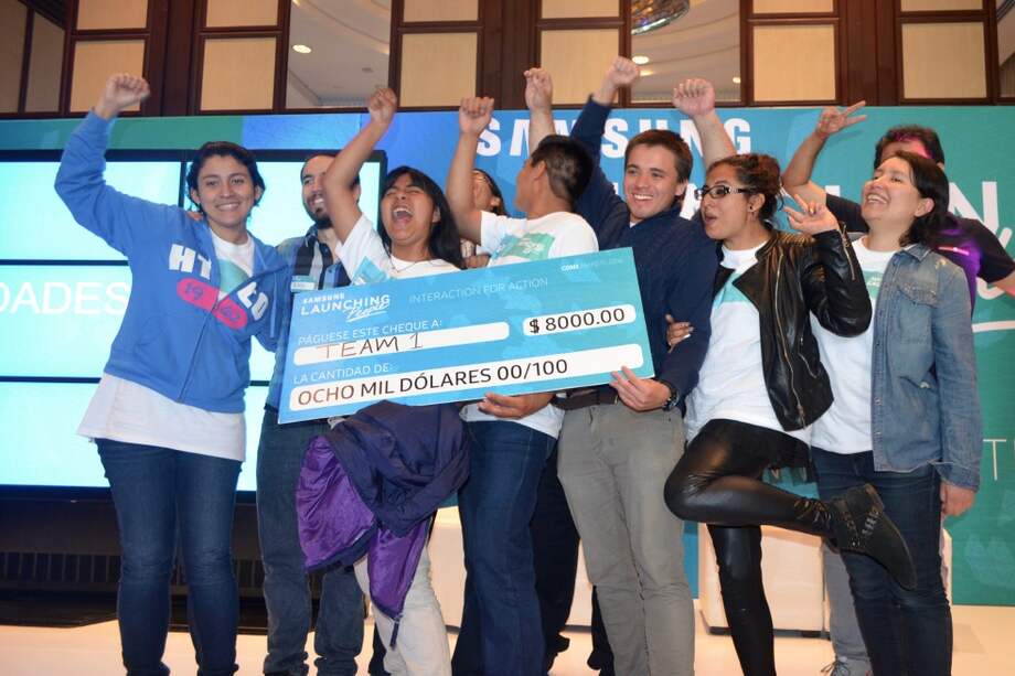 El equipo ganador del Samsung Launching People durante la premiación del evento, en Ciudad de México. / Nohelia Barrera - El Espectador