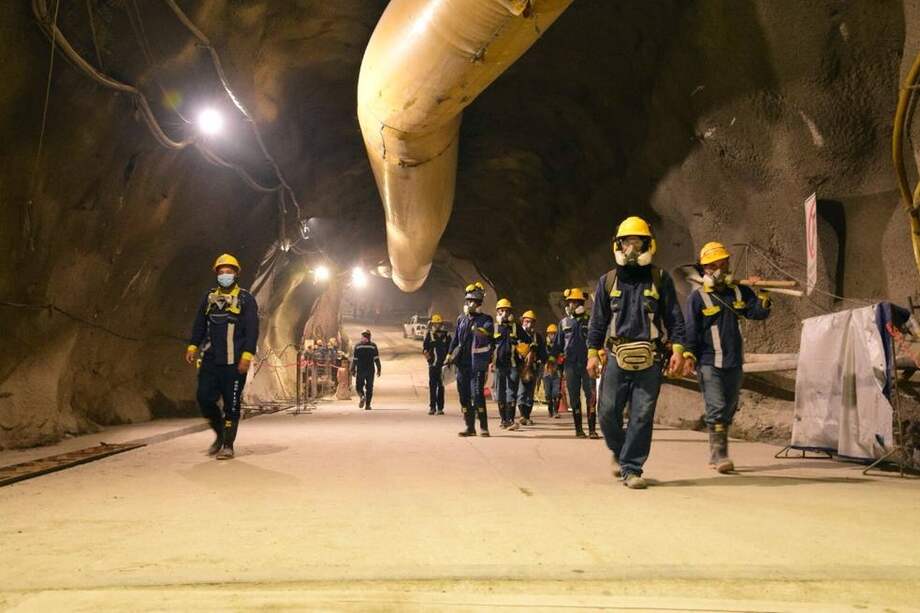 Duque aseguró que el proyecto retomó avances a paso acelerado y celebró la labor de los trabajadores.