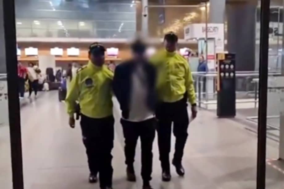 Antes de abordar un avión a Lima, las autoridades lo capturaron.