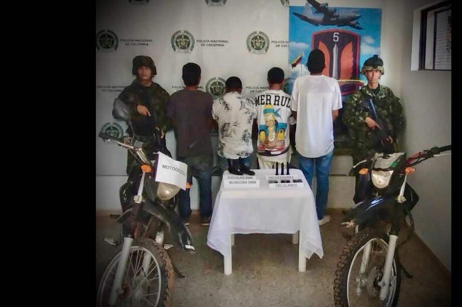 En la operación también fue rescatado un menor de edad, quien fue puesto bajo la protección del Instituto Colombiano de Bienestar Familiar (ICBF).