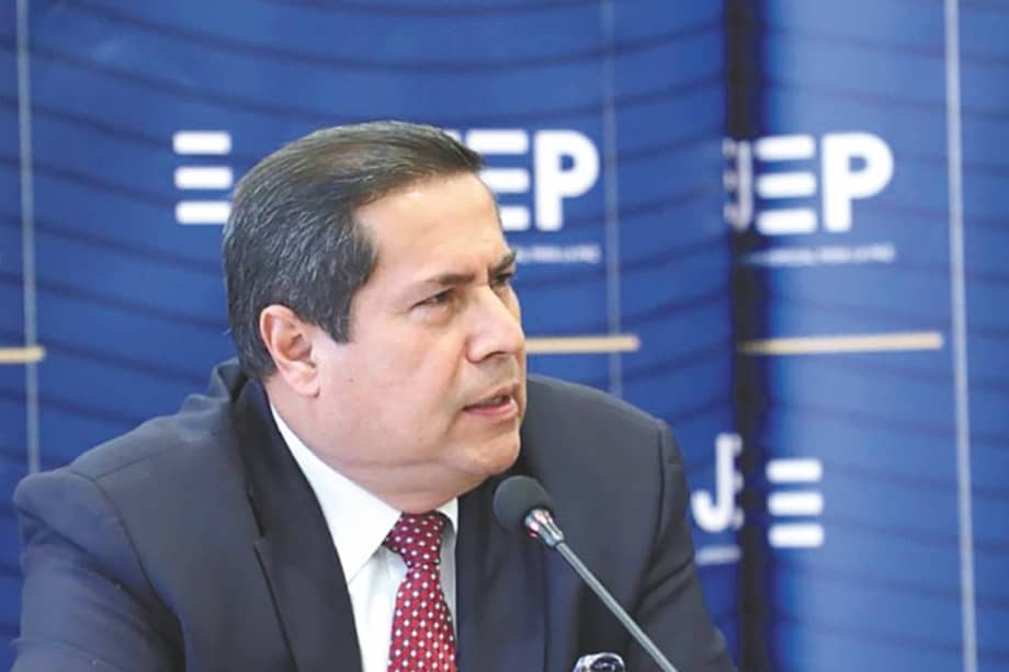 El magistrado Camilo Andrés Suárez Aldana es el presidente de la Sección con Reconocimiento del Tribunal para la Paz.